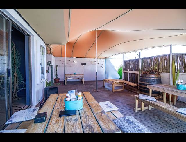 227M² RESTAURANT FOR SALE IN DWARSKERSBOS